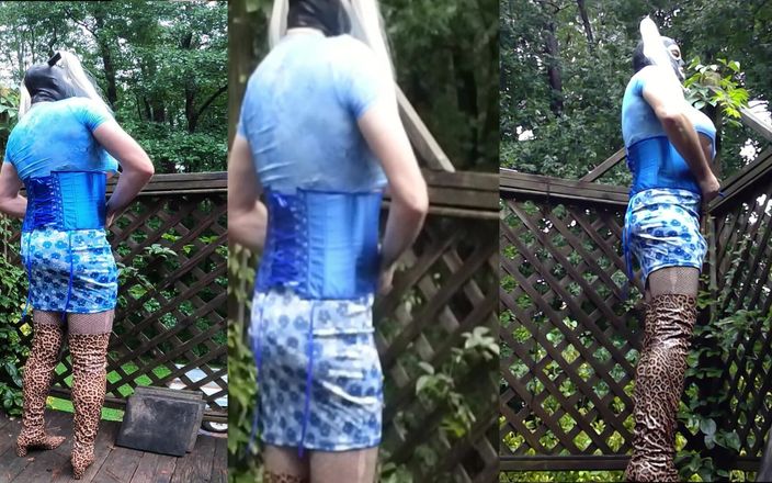 Jon Screcrow: Espartilho grande fake tits crossdresser em botas altas coxas e...