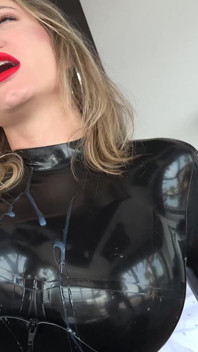 876 Sperma dla mnie, śmiertelniku, nakarm mnie swoją spermą