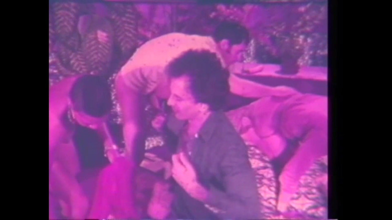 Vintage Megastore Full hd: Nhóm