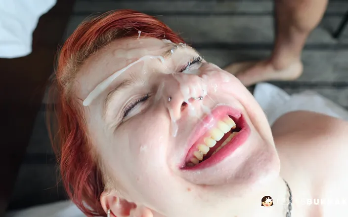 Bukkake & Gangbangs from Texas!: Hannah's 1st Gangbang &amp; Bukkake
