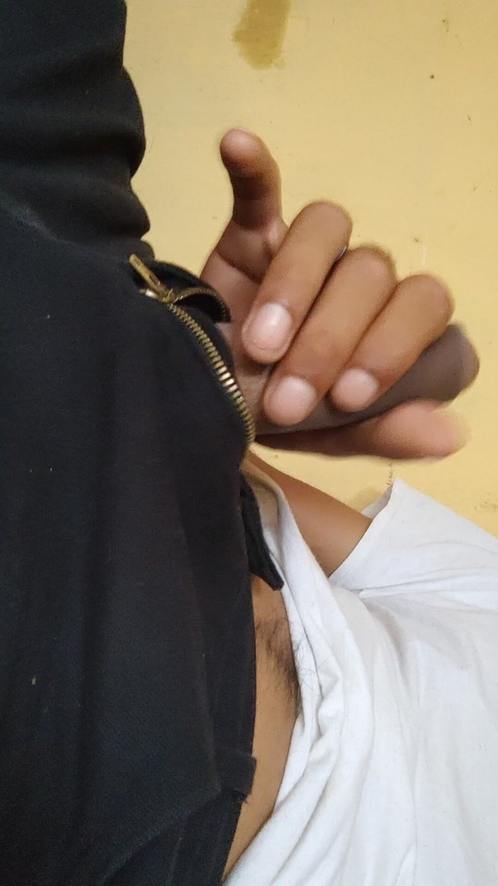 AlexAlejandro13: Hot Afternoon mu??