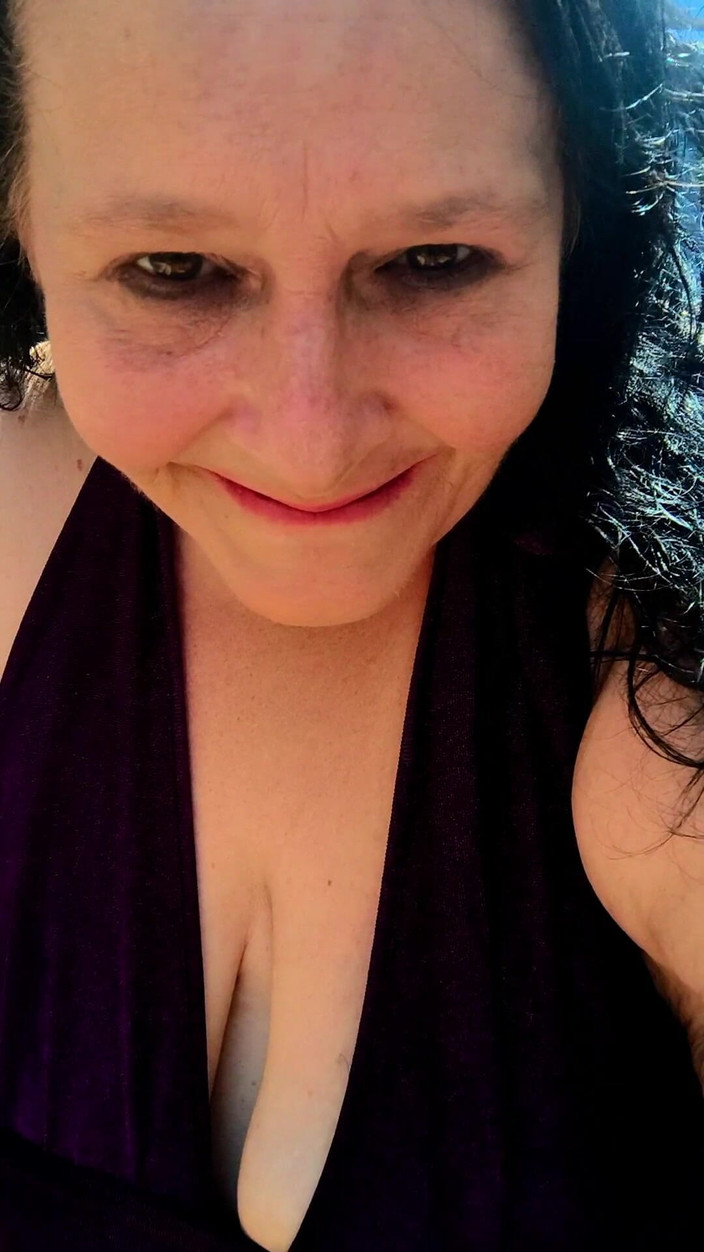 HerculesnVENUS: 在阴户洗澡，让潮吹路径