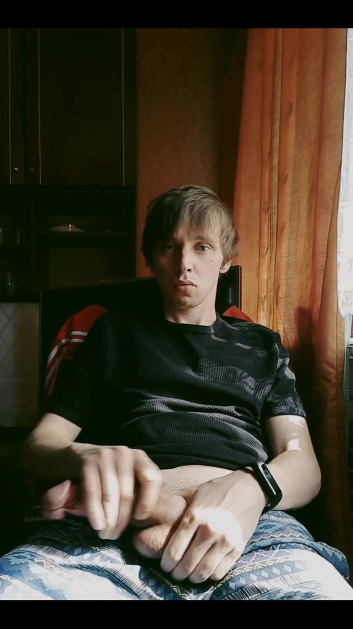 Latvian_boy: เงี่ยนเหมือนเคย