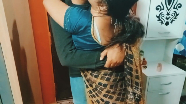 Manjushukla: Neues paar hat romantik zusammen