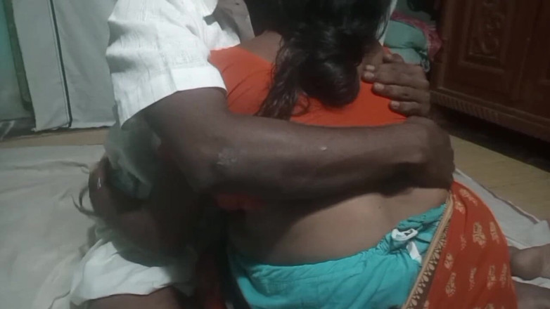 Desi Sathiya: Indian Desi Tamil Hot Body Village Bhabhi Fucked Hard
