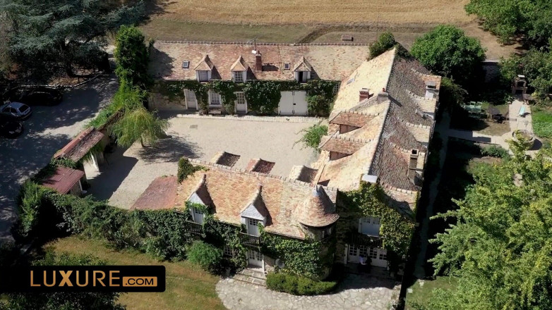 Luxure: Una sorpresa molto sexy per la coppia
