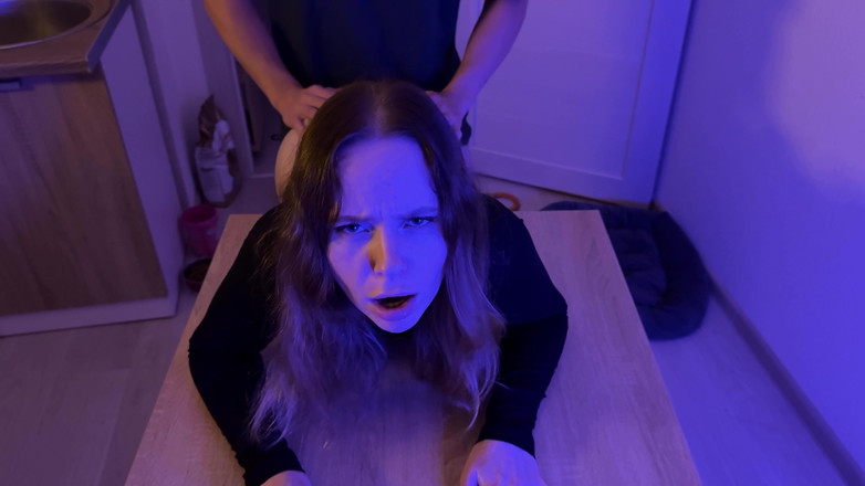 Russian Mommy: She Is Ready to Do Anything for a Deposit