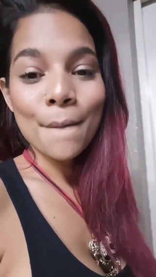 Milasexxxy: Milasexxxxy khoe hàng