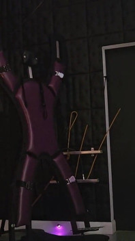 Herrin Luciana, Rauchende Demütigungs-bondage, Hängt CBT Eine Zigarettenpause Für Herrin Luciana Auf