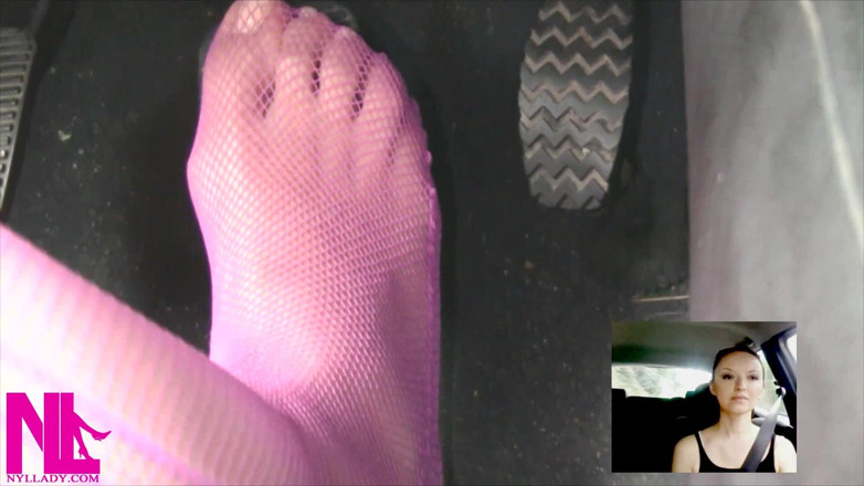 Nyllady: Sensual Pedal Pumping in My Pink Fishnets