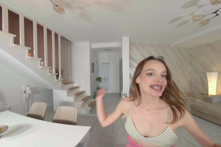 ImmerSex: Under Stepdad's Table