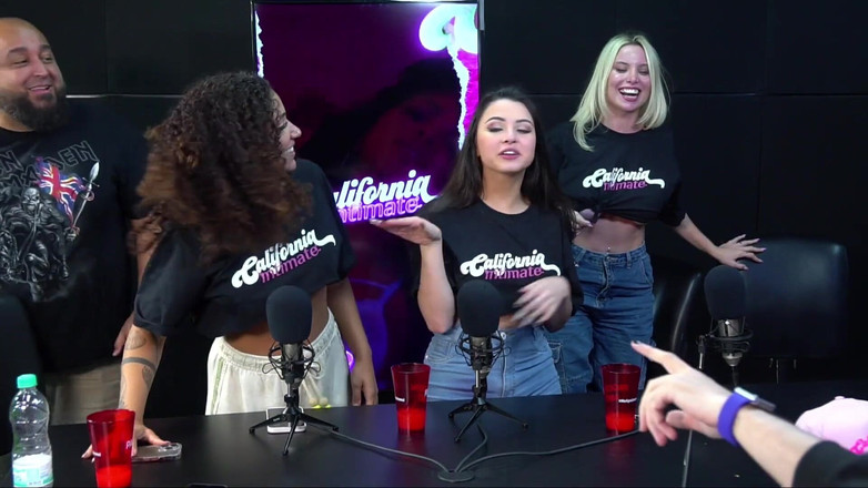 California TV: Pagode Da Ofensa - Giovanna Genesini, Luiza Marcato, Lana Borges a...