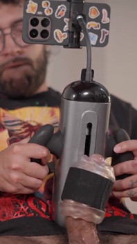 Sex Toy Review Handy Stroker by the Bad Peach