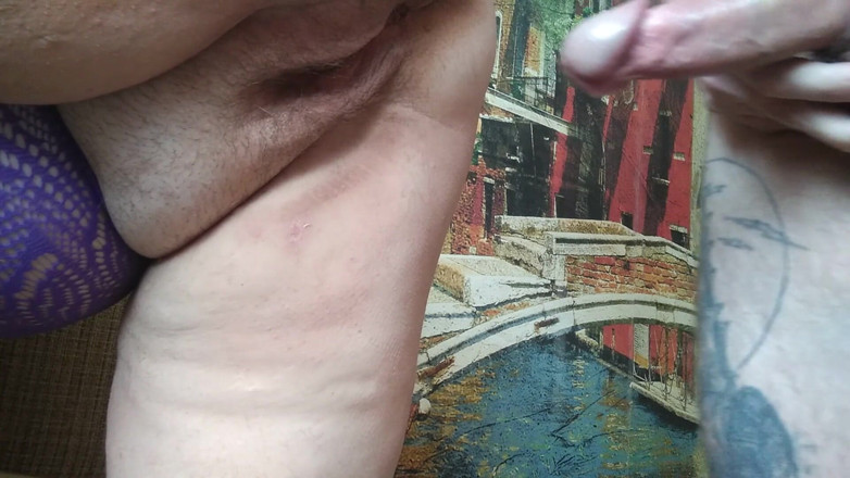 Zona901: I fuck her doggy style after a blowjob and cum