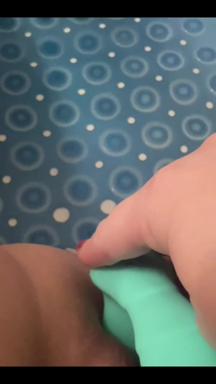 Dirtysecret: Ich liebe diesen selbst stoßenden dildo