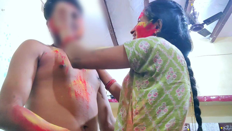BadAim6: Saya mengongkek adik ipar jiran semasa bermain holi dalam audio...