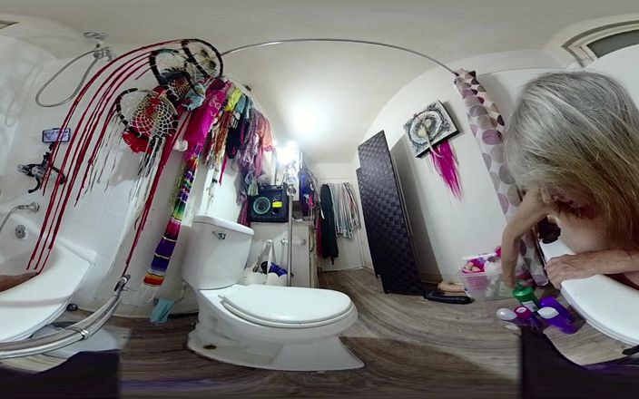 Lizzy Yum: Lizzy Yum VR июнь 2025 мастурбация, расширенная купание, не даю дойти до оргазма, большие сиськи, секс-игрушка, соло (расширенная мастурбация 43)