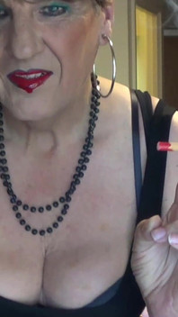 Sexy Smoking in Hotel