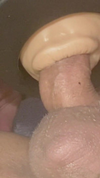 Closeup Cum