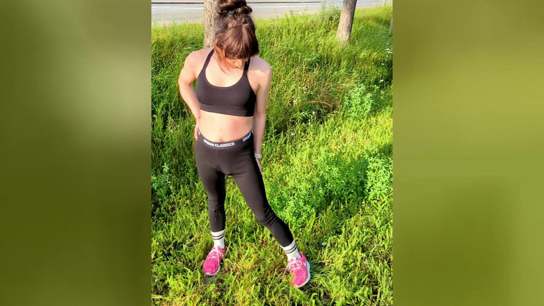 TV_Helena: Cewek ini didobel penenang saat lagi olahraga!! Waria ini lagi...