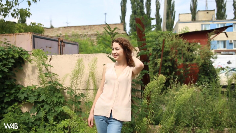 Watch4beauty: Casting Mia Y