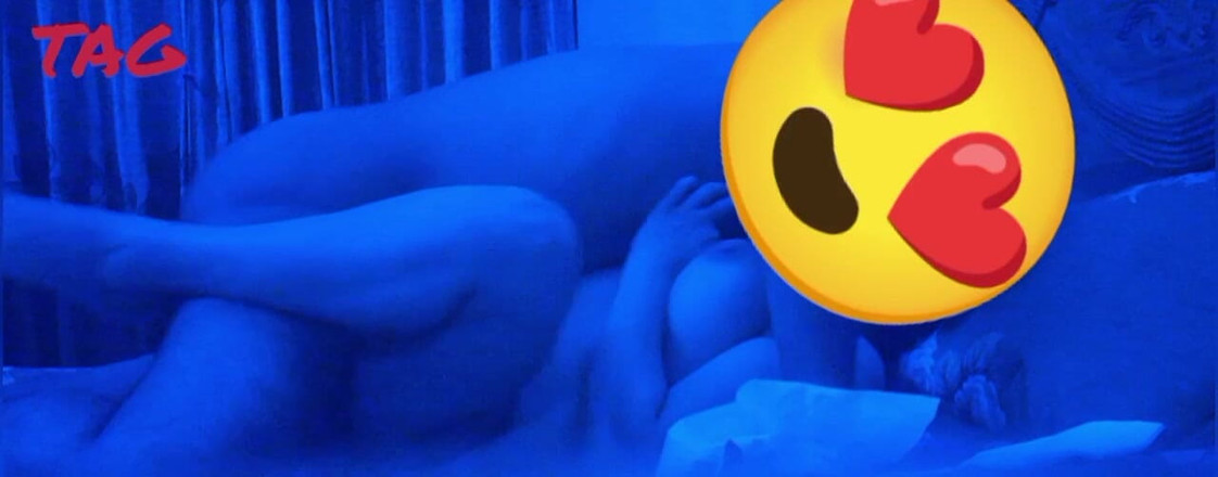 Teensex: Teman wanita berpantat besar mengongkek pepek basah dengan teman lelaki...