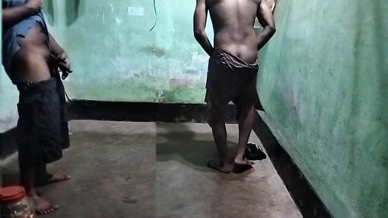 Desi Tits: Twinkboy beobachtet erstmals nackten indischen schwulen porno-realität