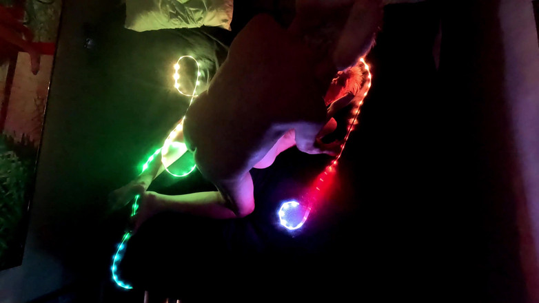 FromThisNight: Sex se striptýzovými světly