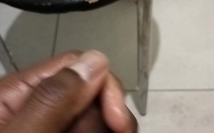 Blackcock83: Гаряче відео мастурбації