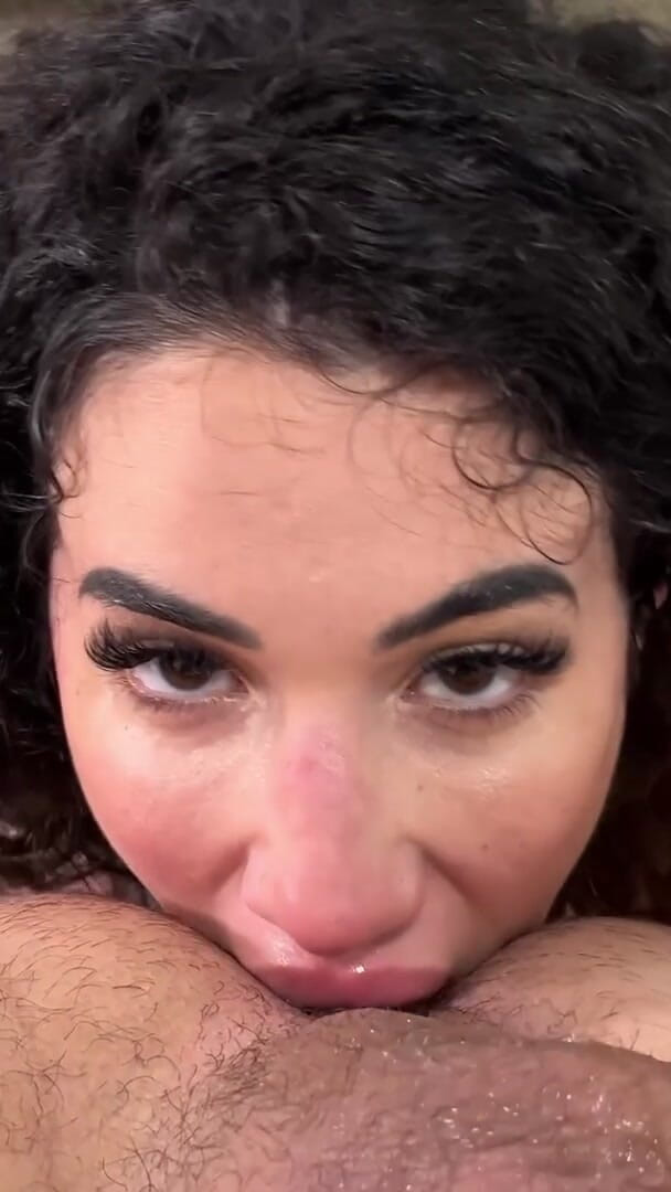 Got Filled: Arabelle raphael liebt anal creampies und zungenanal!!
