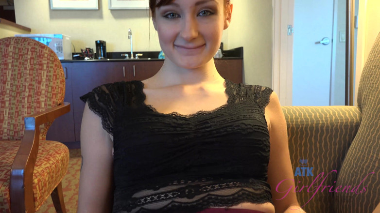 ATK Fans (Girlfriends): Virtual handjob,blowjob,footjob Violet Monroe