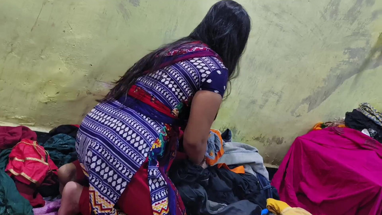 Mumbai Ashu: Left the Clothes Saver at Home