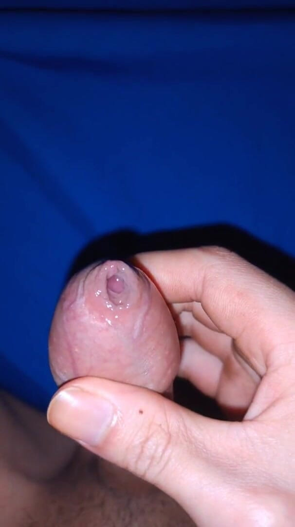 Shushu: Jerking off While Camping in the Rain