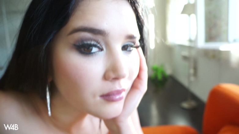 Watch4beauty: Sunny Malena