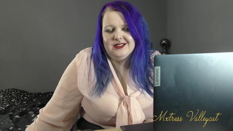 Mxtress Valleycat: Caught you wanking at work