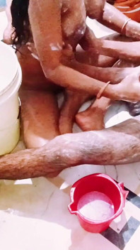 Desi Couple Soapy Bathroom Sex - Wet Body Massage & Hard Fuck