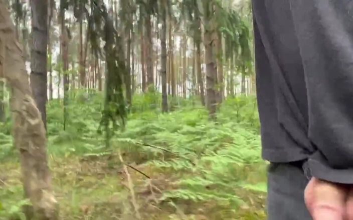 Apomit: Young boy flashing, spanking ass and masturbating in forest