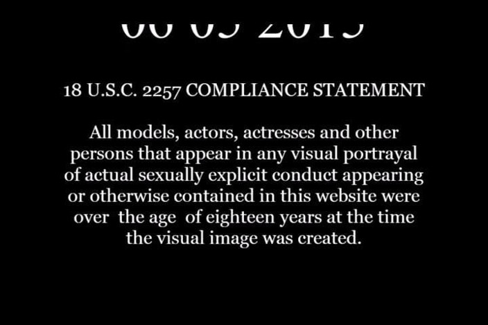 Daddys Dirty Girls: Akiras, meine fußsklavin (lorres wmv)