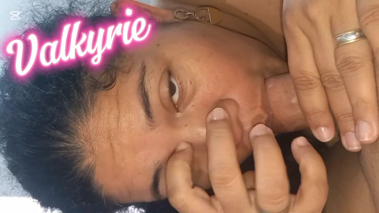 Valkyrieandluigy: Kompilasi blowjob isteri amatur