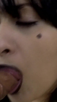 Alice Angel's Slow Motion BJ / wytryski