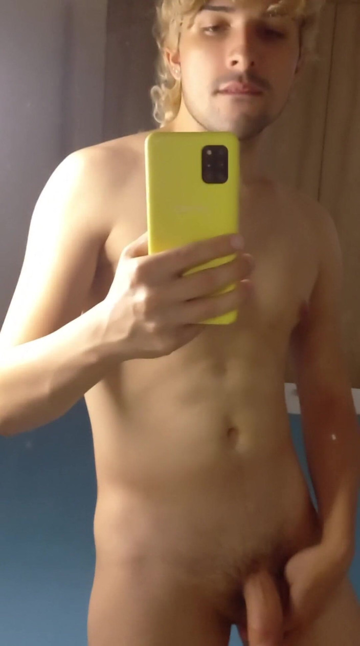 Diego_latinboy: Hot Blonde Twink Gay Big Dick Jerking off