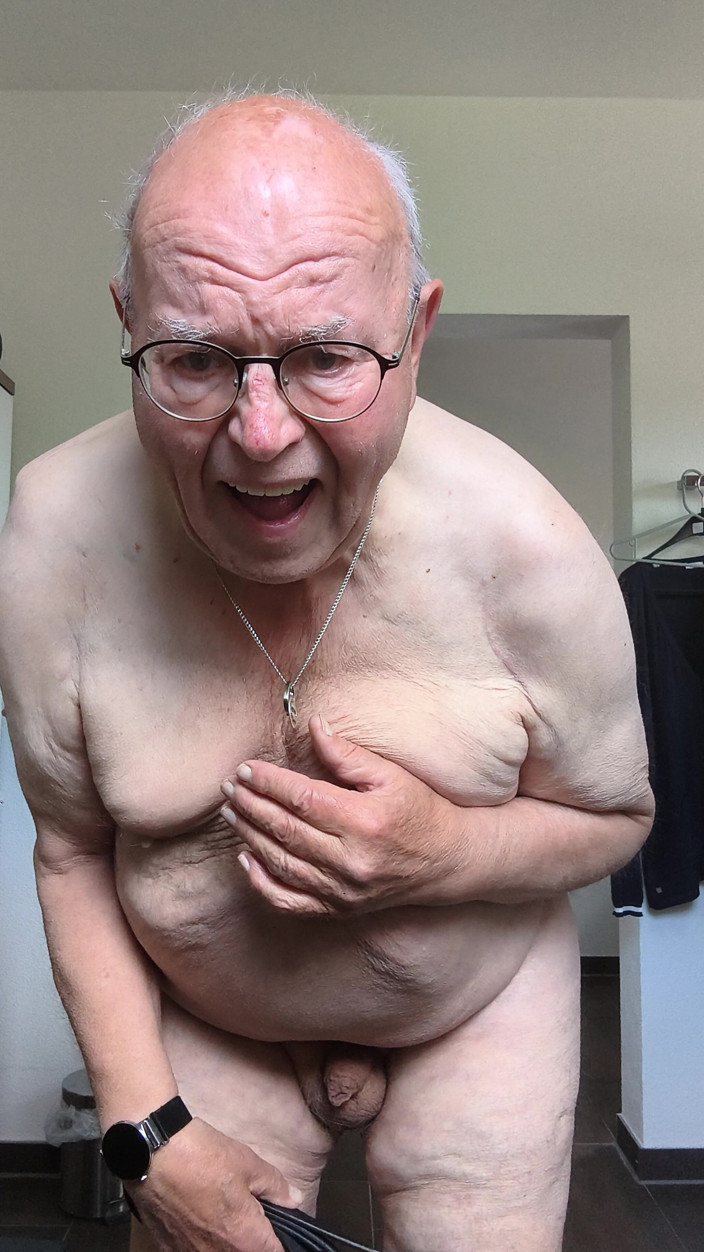 Karlchengeil: Wife's Flower Pantie and Belted