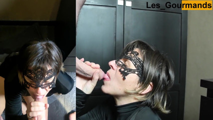 Les Gourmands: セクシーな黒の衣装で熟女は彼女の滑りを自慰行為しながら大きな顔を取ります