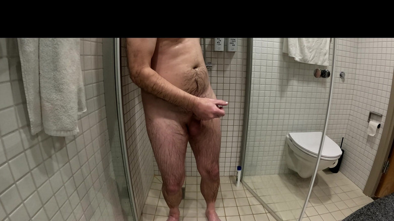 TheDane1122: 睾丸を剃る