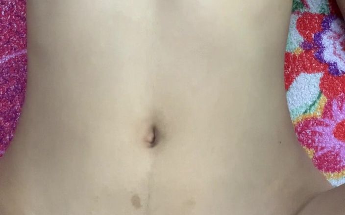 Riya mickey: Modella di fitness mi lascia scopare
