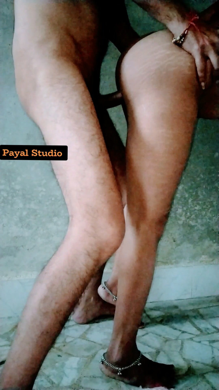 Payal fantsey zone: De pie follando con cachonda esposa india hasta correrse dentro