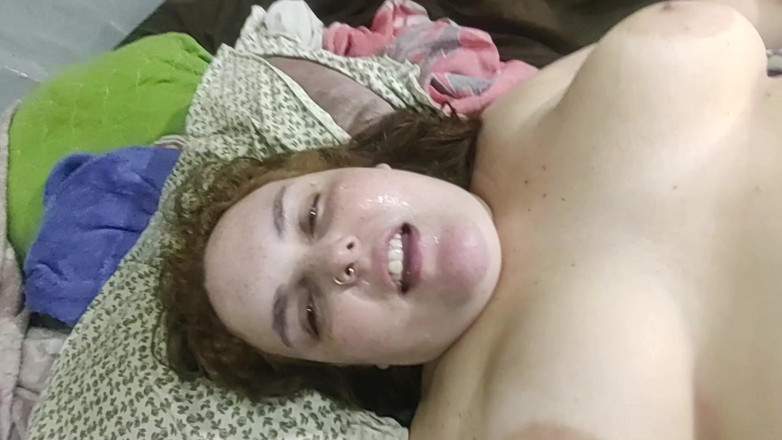 Cuckold Couple Swing: Hotwife terdesak untuk panggilan zakar sebagai kekasih sementara suami bekerja