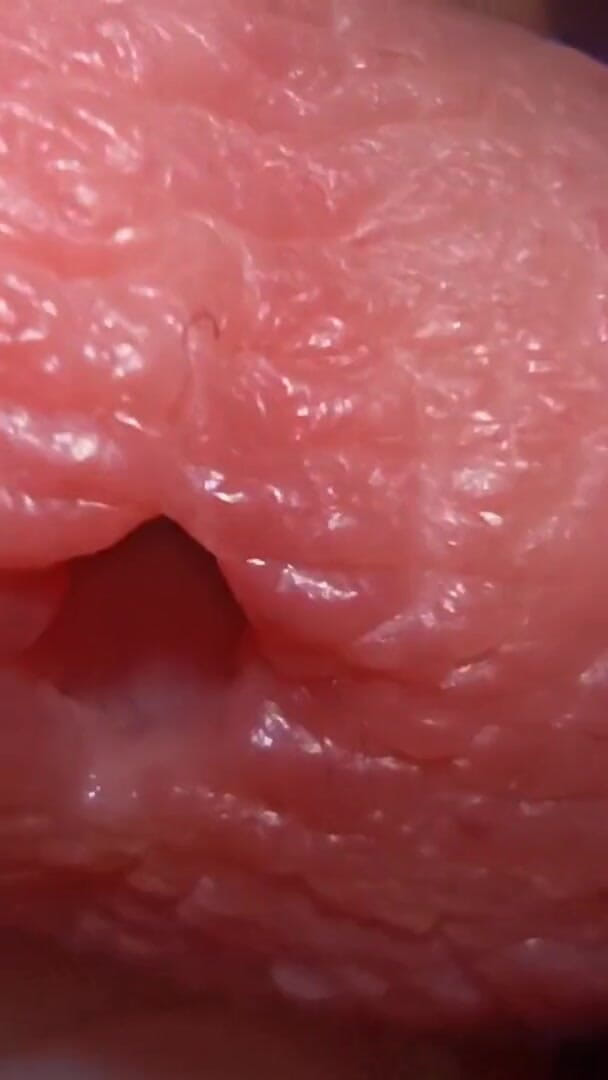 Glassofsperm: 밤에 페니스 가지고 노는 발정난 십대 소년