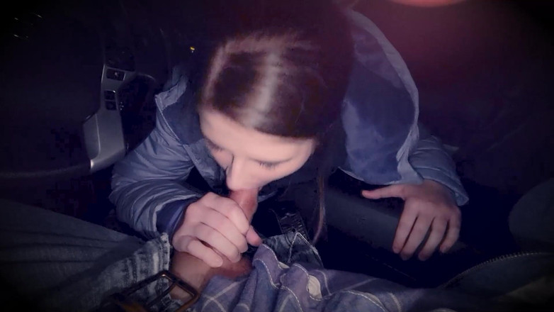 Liddy Tyler: Cuckold duduk di rumah semasa isterinya menghisap teman lelakinya di...