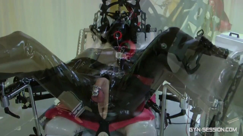 Amator Media: Lady Lilith - rubber clinic exxtreeem part1